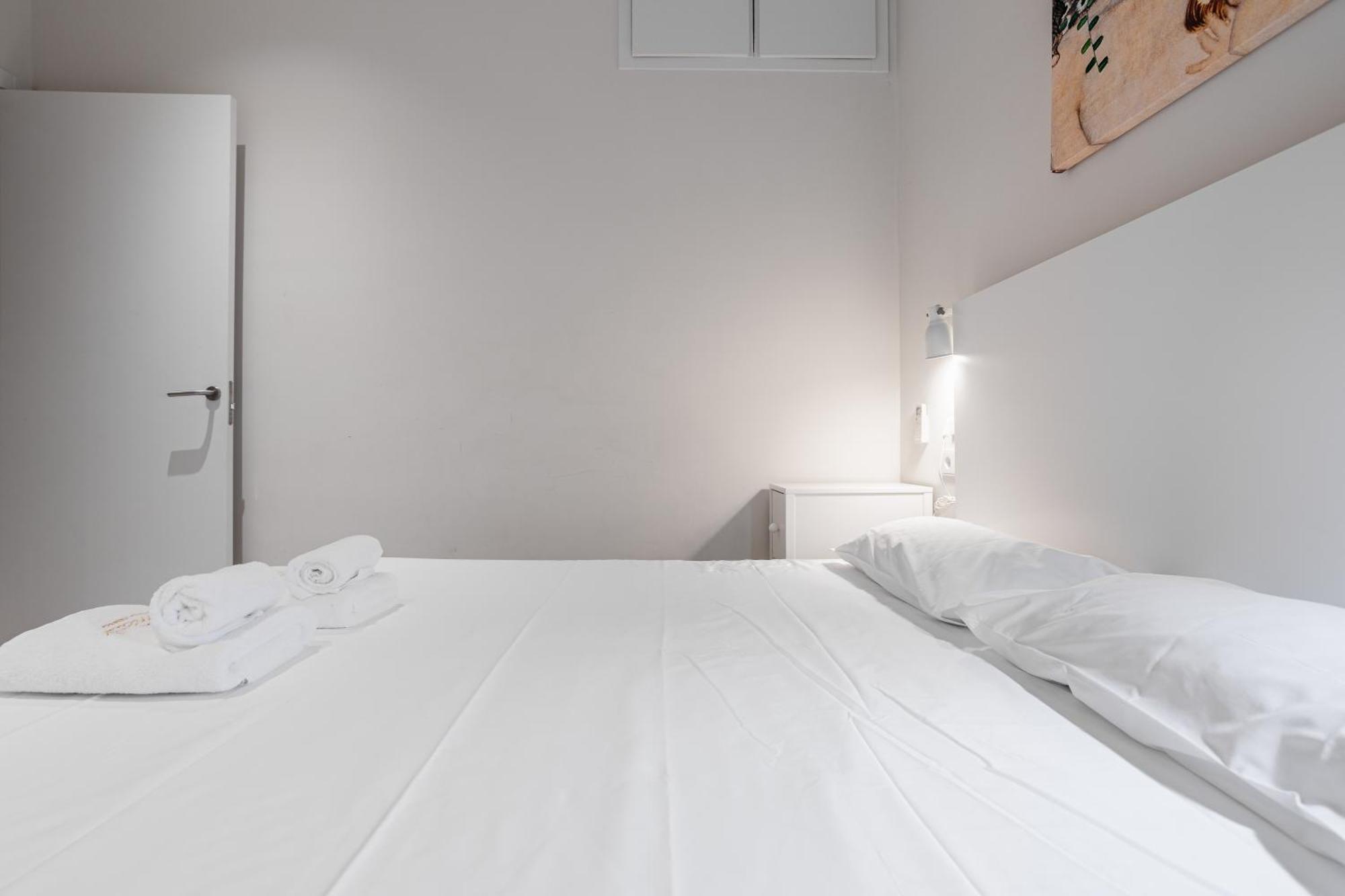 Apt 8 Geranio Girona Kültér fotó